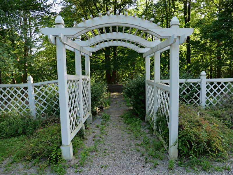 Driveway Arbor Installation in Kansas City, KS
