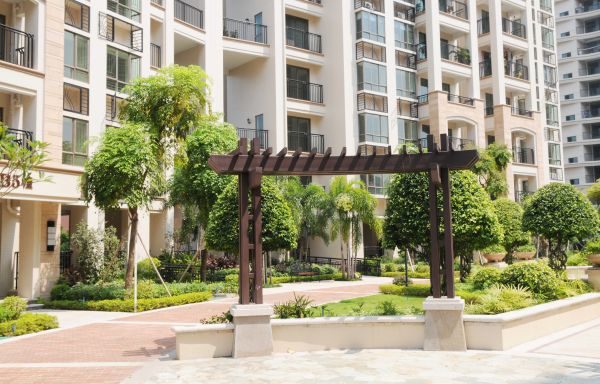 Two Post Pergola Construction